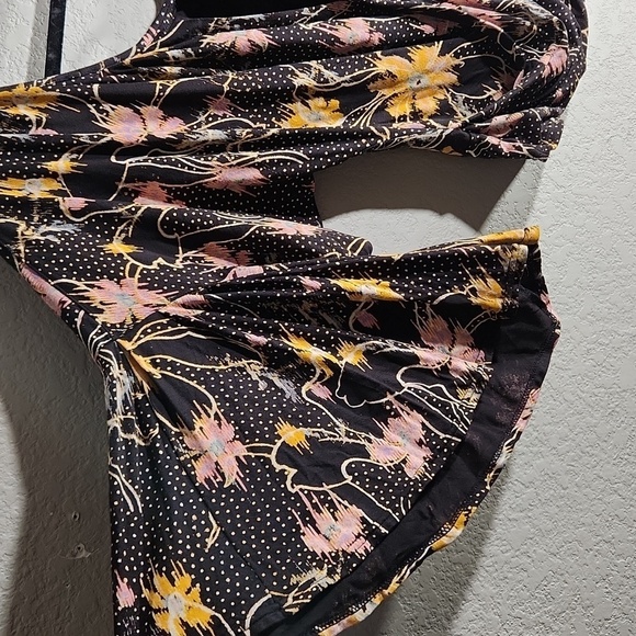 Free People Blouse Floral Boho Large Black Pink - Picture 2 of 16
